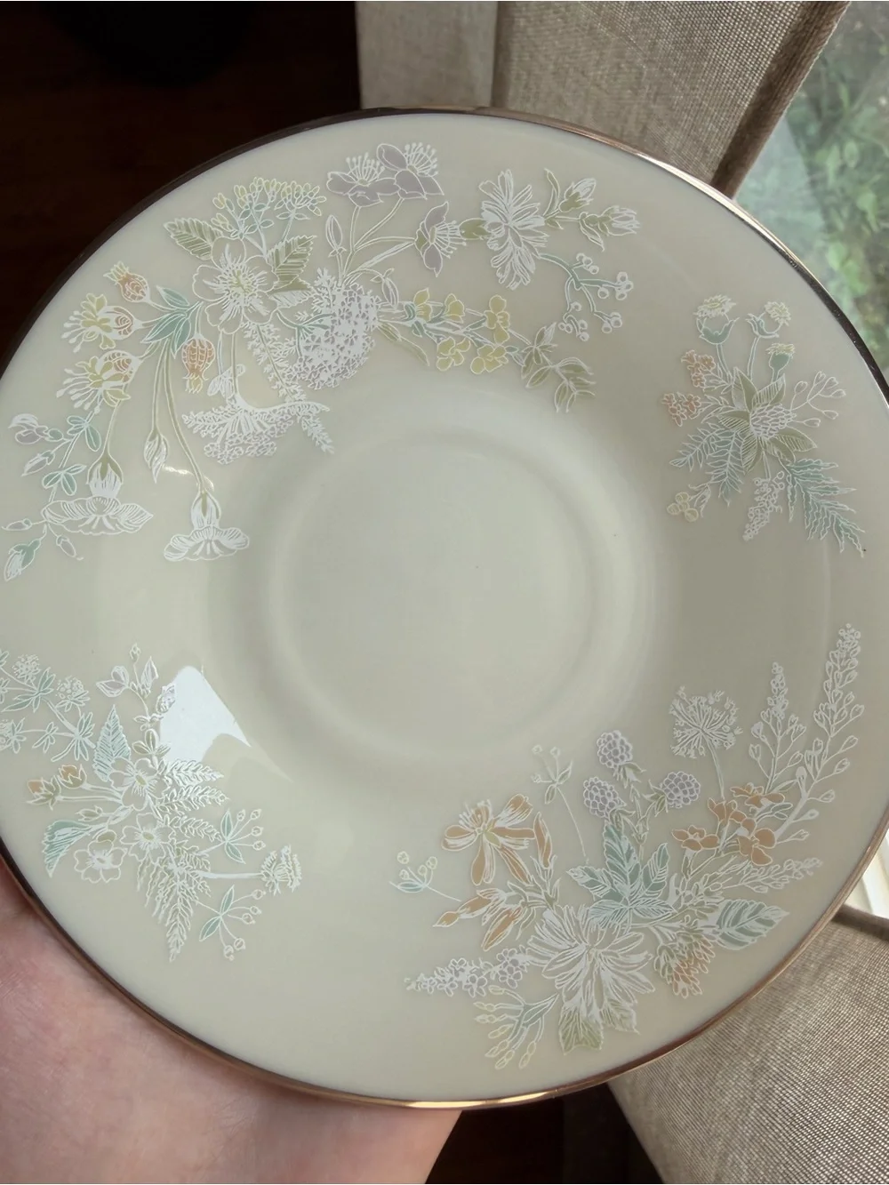 Lenox April Fine China Tea Cup & Saucer set. 5 complete sets-Excellent condition